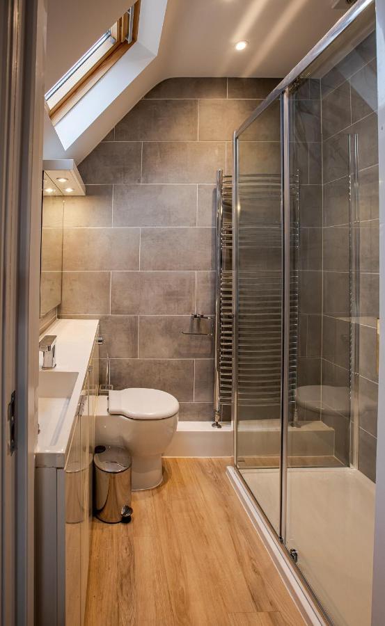 Апартаменты Bright And Luxurious Flat In The Heart Of Ридинг Экстерьер фото